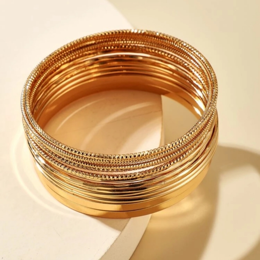 *Shiela* 12 Pc. Bracelet Set - Picture 2 of 6